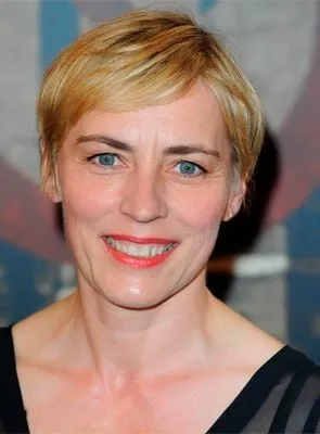 Saskia Reeves - Atriz, 16 de agosto de 1961