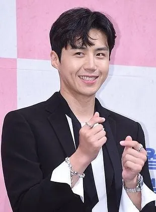 Seon-ho Kim - 8 de maio de 1986