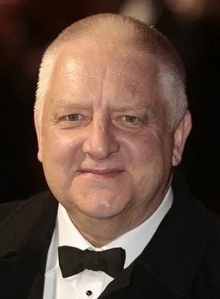 Simon Russell Beale - Ator, 12 de janeiro de 1961