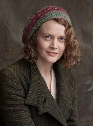 Simone Kirby - Atriz, 24 de junho de 1984