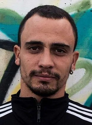 Simone Liberati - 27 de abril de 1988