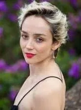 Simone Spoladore - Atriz, Produtor Associado, Diretora, 29 de outubro de 1979