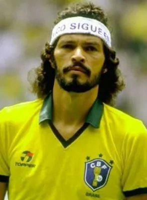 Sócrates - 19 de fevereiro de 1954, 4 de dezembro de 2011