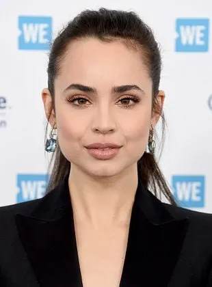Sofia Carson - Atriz, Cantor, Yelmo, 10 de abril de 1993