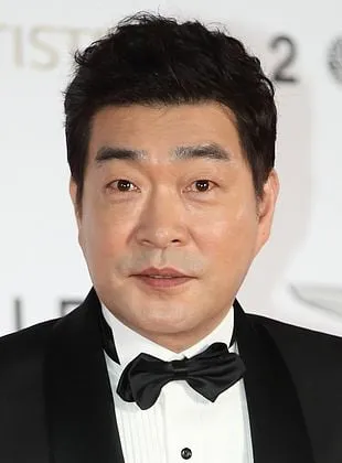 Son Hyeon-ju - 24 de junho de 1965