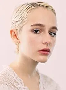 Sophia Anne Caruso - 11 de julho de 2001