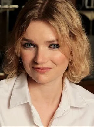 Sophie Quinton - 31 de agosto de 1976