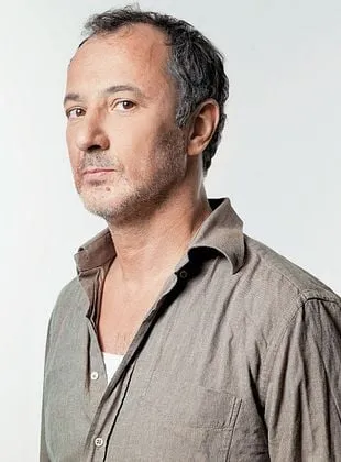 Stelios Mainas - 1 de outubro de 1957