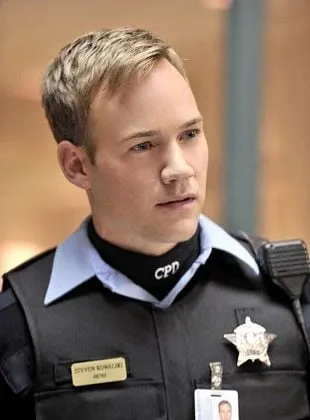 Steve Byers - Ator, 31 de dezembro de 1976