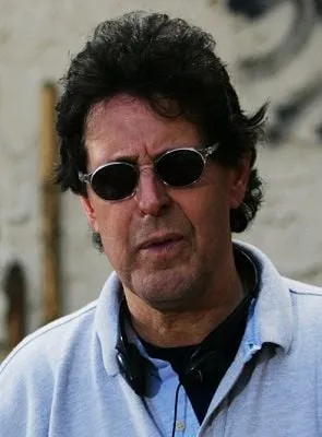 Steven Kampmann - Ator, Roteirista, Diretor, 31 de maio de 1947