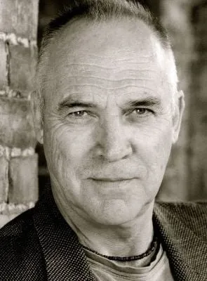 Stuart Wilson - Ator, 25 de dezembro de 1946