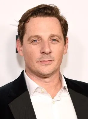 Sturgill Simpson - Ator, 8 de junho de 1978