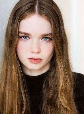 Summer H. Howell - 22 de maio de 2004