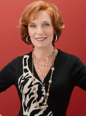 Susan Sullivan - Atriz, 18 de novembro de 1942