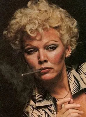 Susan Tyrrell - Atriz, 18 de março de 1945, 16 de junho de 2012