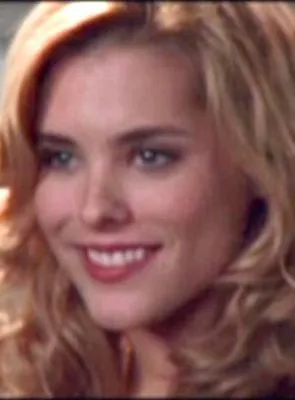 Susie Abromeit - Atriz, 15 de novembro de 1982