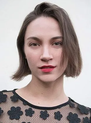 Sydney Lemmon - Atriz, 10 de agosto de 1990