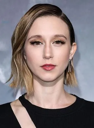 Taissa Farmiga - Atriz, 17 de agosto de 1994