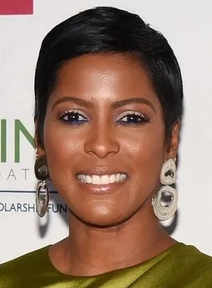 Tamron Hall - 16 de setembro de 1970