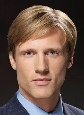 Teddy Sears - Ator, 6 de abril de 1977