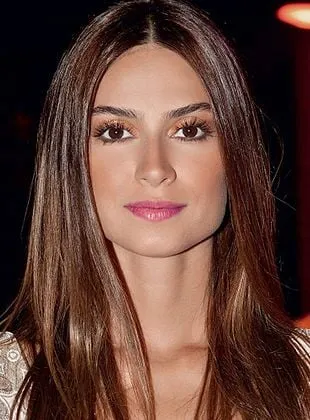 Thaila Ayala - Atriz, Roteirista, 14 de fevereiro de 1986