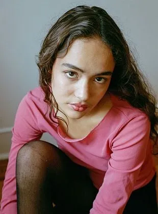 Thalia Besson - 2 de agosto de 2001