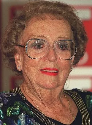 Thora Hird - Atriz, 28 de maio de 1911, 15 de março de 2003