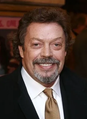 Tim Curry - Ator, Produtor, 19 de abril de 1946