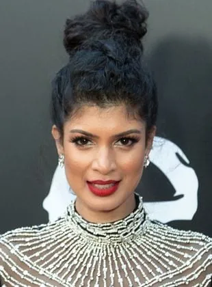 Tina Desai - 24 de fevereiro de 1987