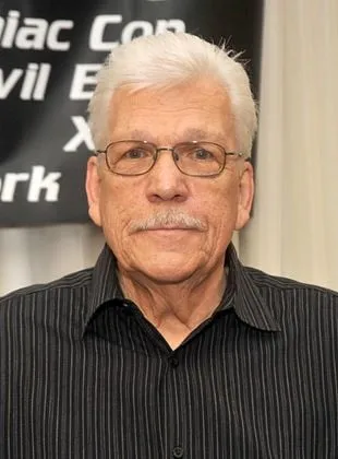 Tom Atkins - Ator, 13 de novembro de 1935