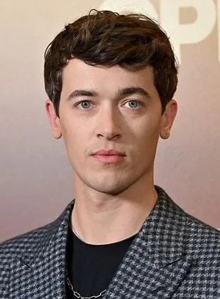 Tom Blyth - 2 de fevereiro de 1995