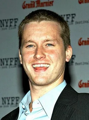 Tom Guiry - Ator, 12 de outubro de 1981