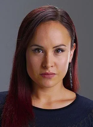 Tommie-Amber Pirie - Atriz, 20 de julho de 1990