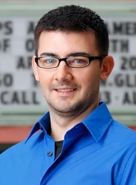 Tommy Johnagin - Roteirista, Coprodutor executivo, Produtor, 25 de março de 1983