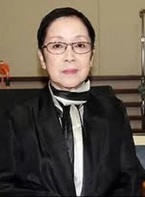 Tomoko Naraoka - 1 de dezembro de 1929