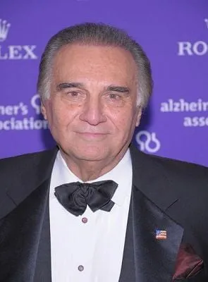 Tony Lo Bianco - Ator, 19 de outubro de 1936, 12 de junho de 2024