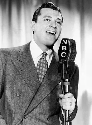 Tony Martin - 25 de dezembro de 1913, 27 de julho de 2012