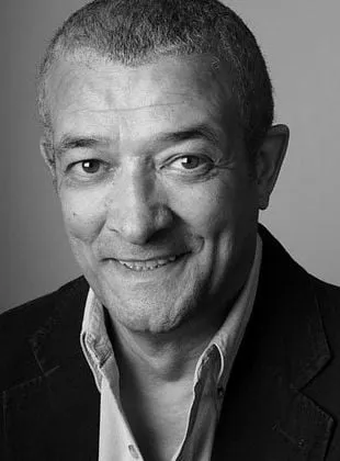 Tony Osoba - Ator, 15 de março de 1947