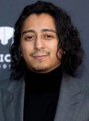 Tony Revolori - Ator, 28 de abril de 1996