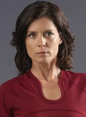 Torri Higginson - Atriz, 6 de dezembro de 1969