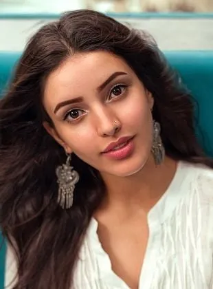 Tripti Dimri - 23 de fevereiro de 1994