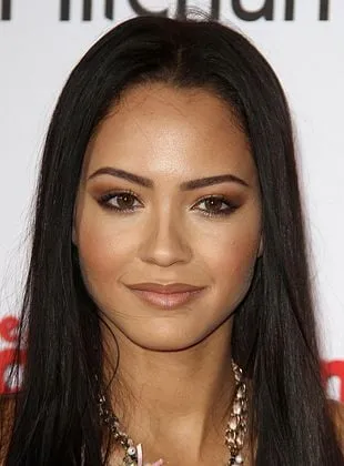 Tristin Mays - Atriz, 10 de junho de 1990