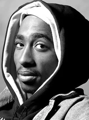 Tupac Shakur - 16 de junho de 1971, 13 de setembro de 1996