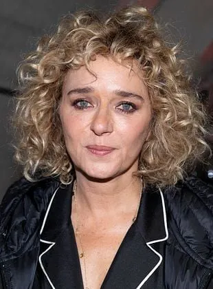 Valeria Golino - Atriz, Produtora, Diretora, 22 de outubro de 1966