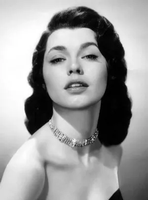 Valerie Allen - 10 de fevereiro de 1936, 18 de junho de 2013