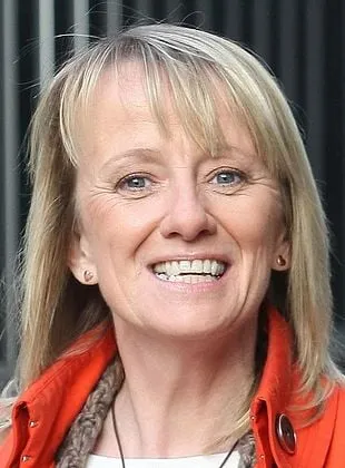 Victoria Alcock - Atriz, 7 de março de 1965