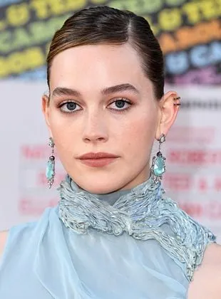 Victoria Pedretti - Atriz, 23 de março de 1995