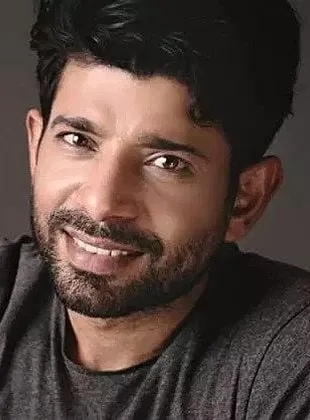 Vineet Kumar Singh - 24 de agosto de 1980