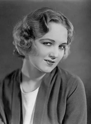 Virginia Cherrill - 12 de abril de 1908, 14 de novembro de 1996