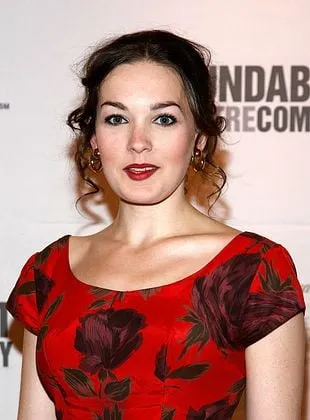 Virginia Kull - Atriz, 5 de outubro de 1981